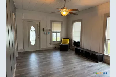 308 N Pumphrey Street, Edna, TX 77957 - Photo 7