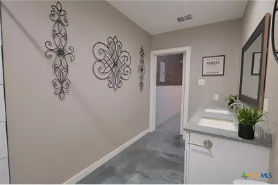 177 Leaning Oak Road, Victoria, TX 77904 - Photo 19