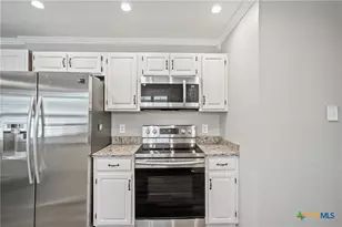 4518 Stagecoach Trail, Temple, TX 76502 - Photo 9