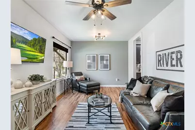 502 E Basel Street, New Braunfels, TX 78130 - Photo 31