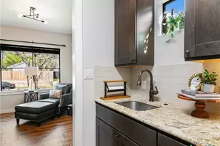 502 E Basel St, New Braunfels, TX 78130 - Photo 29