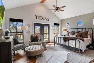 502 E Basel St, New Braunfels, TX 78130 - Photo 25