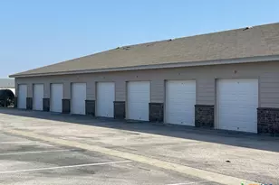 2710 S Clear Creek Rd, Killeen, TX 76549 - Photo 11