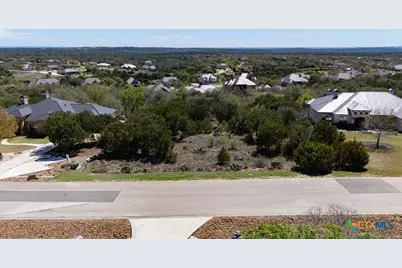 339 Valley Lodge, New Braunfels, TX 78132 - Photo 5