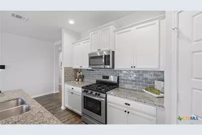 418 Moonvine Way, New Braunfels, TX 78130 - Photo 29
