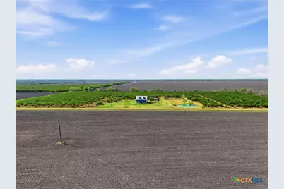 455 Buentello Rd, Victoria, TX 77905 - Photo 9