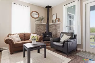 455 Buentello Rd, Victoria, TX 77905 - Photo 19