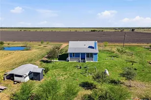 455 Buentello Rd, Victoria, TX 77905 - Photo 7