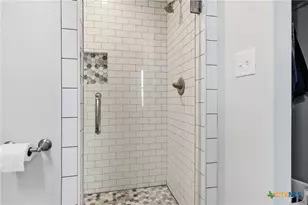 455 Buentello Rd, Victoria, TX 77905 - Photo 19