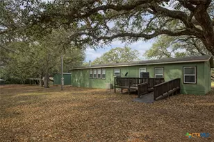 73 Rose Way, Victoria, TX 77905 - Photo 5