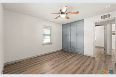 2901 W Ave. B, Temple, TX 76504 - Photo 11