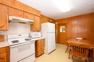 1906 Schorn St, Killeen, TX 76542 - Photo 11