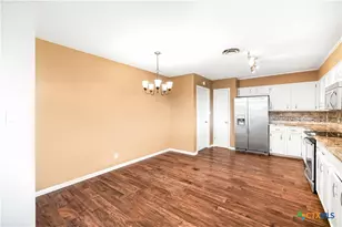 104 Willowick Dr, Victoria, TX 77901 - Photo 7