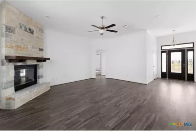 1298 County Road 2337, Lampasas, TX 76550 - Photo 11
