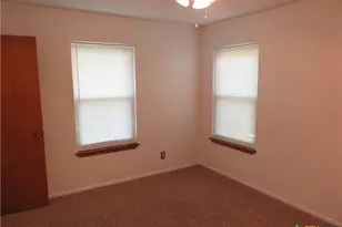 139 Lone Oak St, Seguin, TX 78155 - Photo 25