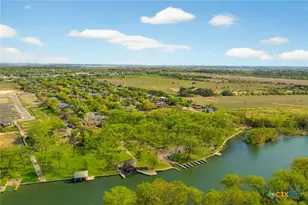 965 Rio Verde, New Braunfels, TX 78130 - Photo 1