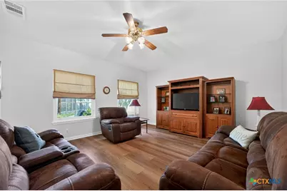 965 Rio Verde, New Braunfels, TX 78130 - Photo 5