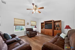 965 Rio Verde, New Braunfels, TX 78130 - Photo 5