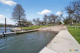 965 Rio Verde, New Braunfels, TX 78130 - Photo 35