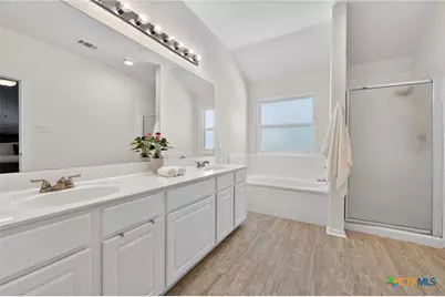 965 Rio Verde, New Braunfels, TX 78130 - Photo 19