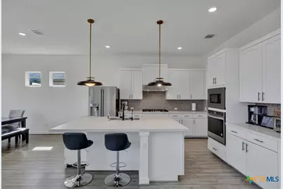 382 Nightshade Trail, New Braunfels, TX 78132 - Photo 17