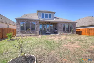 382 Nightshade Trl, New Braunfels, TX 78132 - Photo 5