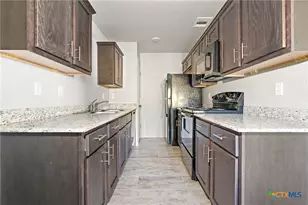 103 Lost Trl, Copperas Cove, TX 76522 - Photo 9