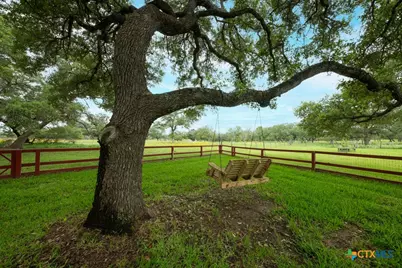 104 Longhorn Road, Stockdale, TX 78160 - Photo 3