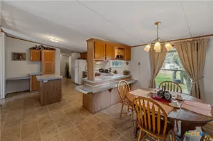 104 Longhorn Rd, Stockdale, TX 78160 - Photo 7