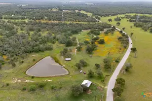 104 Longhorn Rd, Stockdale, TX 78160 - Photo 39