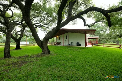 104 Longhorn Road, Stockdale, TX 78160 - Photo 3