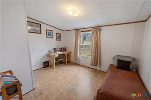 104 Longhorn Rd, Stockdale, TX 78160 - Photo 15