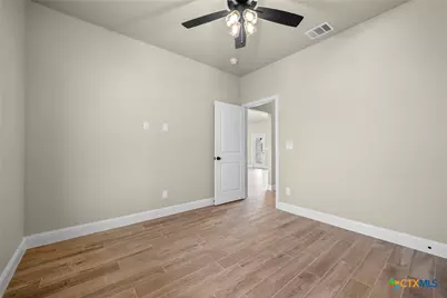 107 Pr 711, Lott, TX 76656 - Photo 27