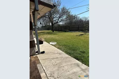 5716 Avenue C, Heidenheimer, TX 76501 - Photo 9