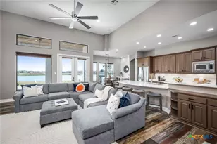 925 River Ranch Cir, Martindale, TX 78655 - Photo 19