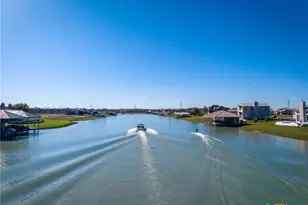 925 River Ranch Cir, Martindale, TX 78655 - Photo 47