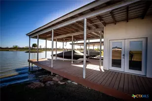 925 River Ranch Cir, Martindale, TX 78655 - Photo 11