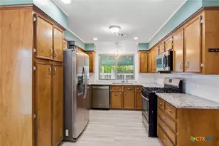 205 Westchester Dr, Victoria, TX 77904 - Photo 5