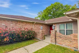 205 Westchester Dr, Victoria, TX 77904 - Photo 3