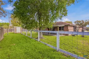 205 Westchester Dr, Victoria, TX 77904 - Photo 23