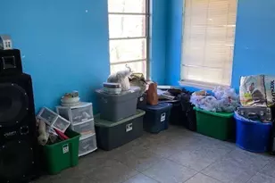 711 Hybiscus Ln, Victoria, TX 77904 - Photo 9