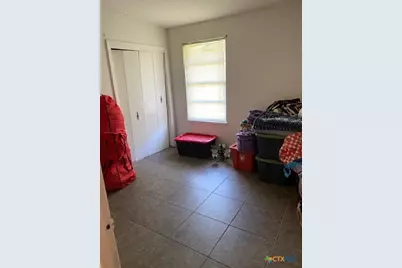 711 Hybiscus Lane, Victoria, TX 77904 - Photo 11