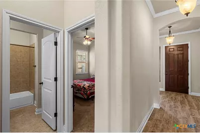 1082 Cedar Glen Drive, New Braunfels, TX 78132 - Photo 7