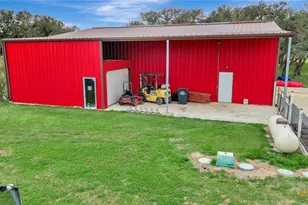 201 Stone Oak Dr, Inez, TX 77968 - Photo 31