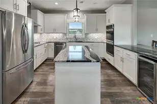 201 Stone Oak Dr, Inez, TX 77968 - Photo 11