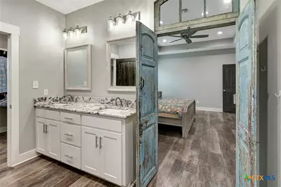 201 Stone Oak Drive, Inez, TX 77968 - Photo 17