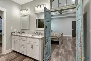 201 Stone Oak Dr, Inez, TX 77968 - Photo 17