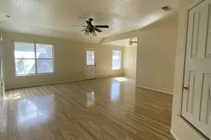 304 N 1st St, Nolanville, TX 76559 - Photo 7