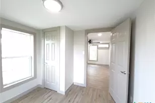 2605 Plainview St, Victoria, TX 77901 - Photo 3