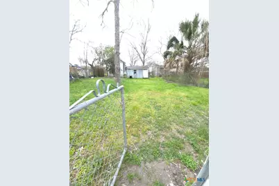 2605 Plainview Street, Victoria, TX 77901 - Photo 15